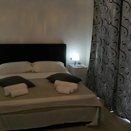 Summer Fontane Bianche